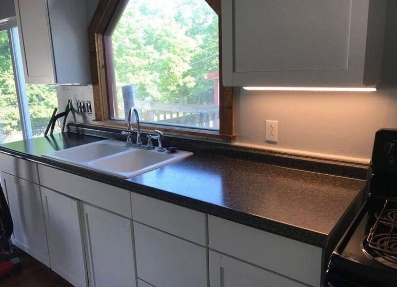 More Photos Of 545 E Main St, Lancaster Office Residential For Sale