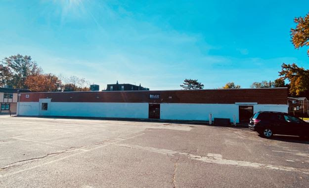 Primary Photo Of 32 S Morton Ave, Morton Health Club For Lease