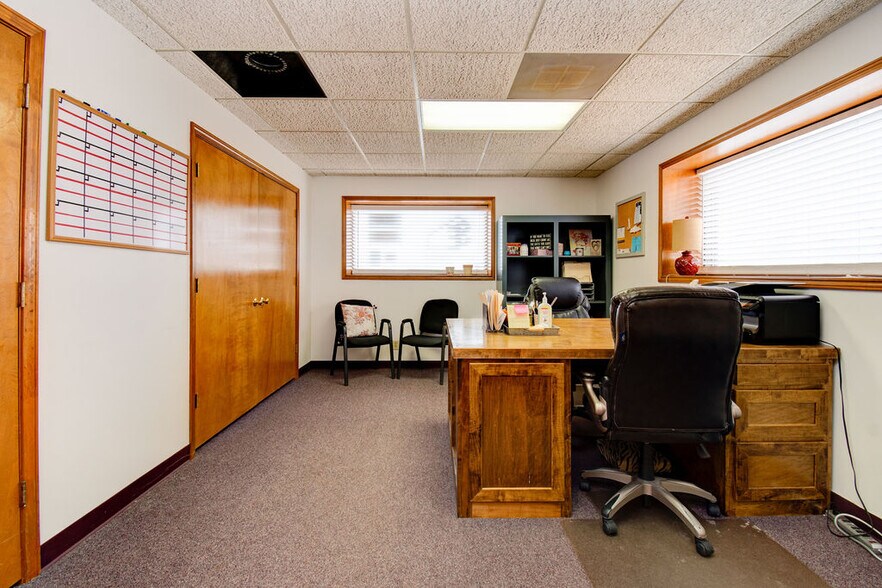 More Photos Of 4414 Avenue A, Lubbock Warehouse For Sale