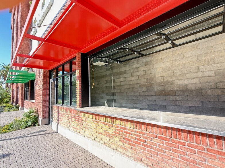 More Photos Of 301 W Roosevelt St, Phoenix Apartments For Lease