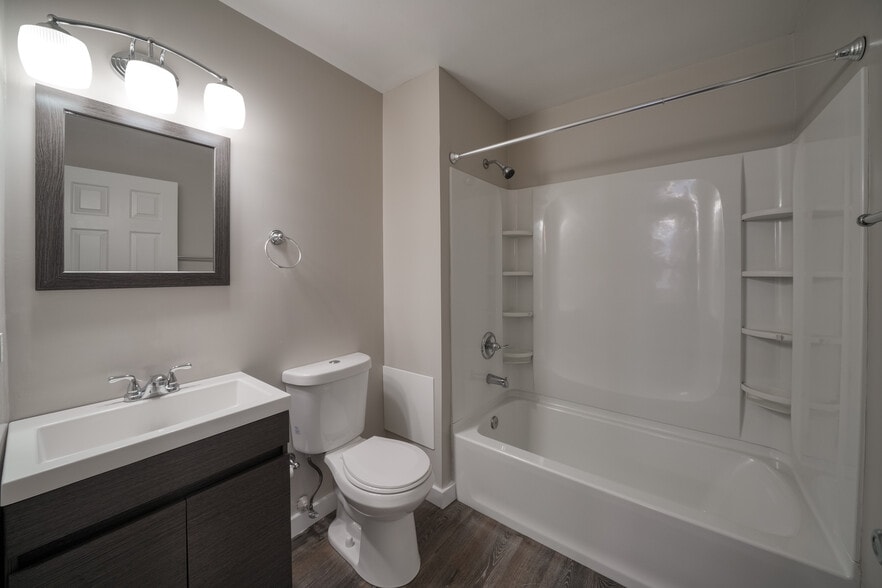 More Photos Of 500 W Franklin St, Baltimore Apartments For Sale