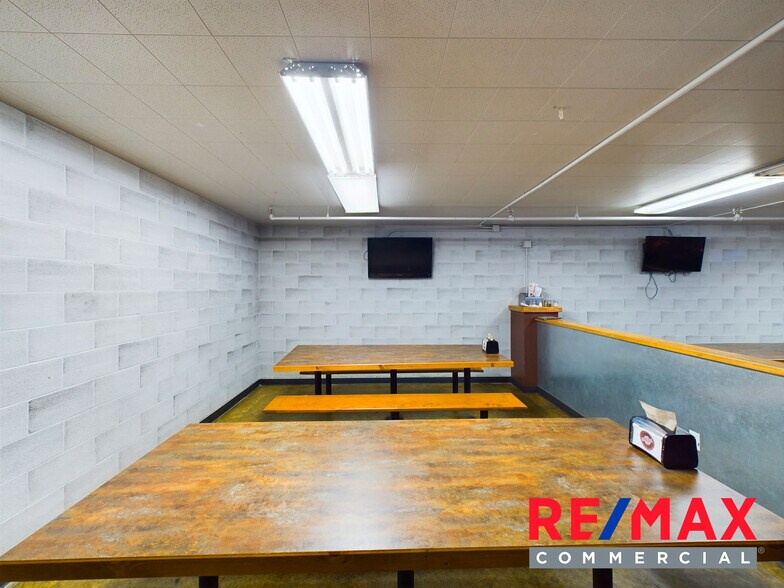 More Photos Of 1057 Sheridan Ave, Cody Restaurant For Sale