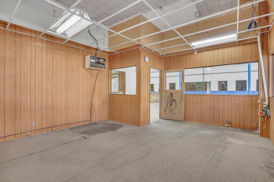 More Photos Of 1020 H St, Modesto General Retail For Sale