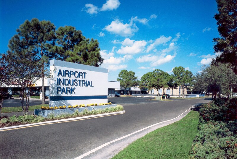 More Photos Of 5500-5550 Airport Blvd, Tampa Warehouse For Lease
