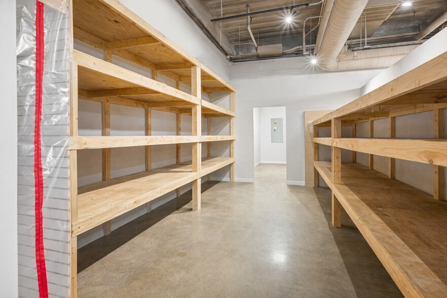 More Photos Of 4420-4428 N Clark St, Chicago Apartments For Sale