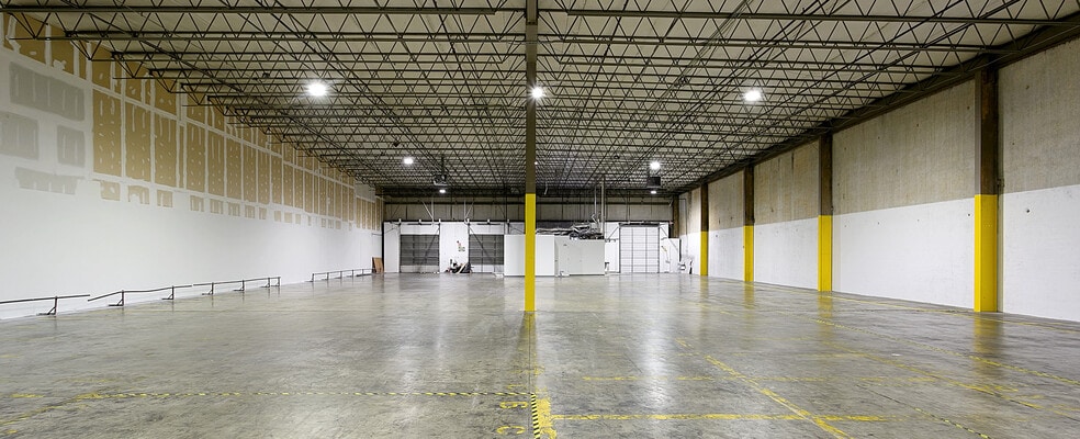 More Photos Of 500 Radar Rd, Greensboro Unknown For Lease