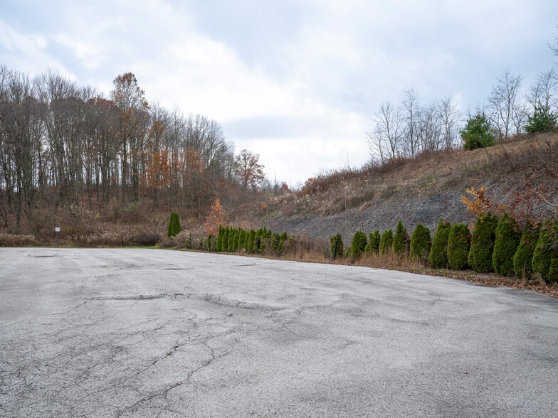 More Photos Of 599 Norwood Dr, Wampum Skilled Nursing Facility For Sale