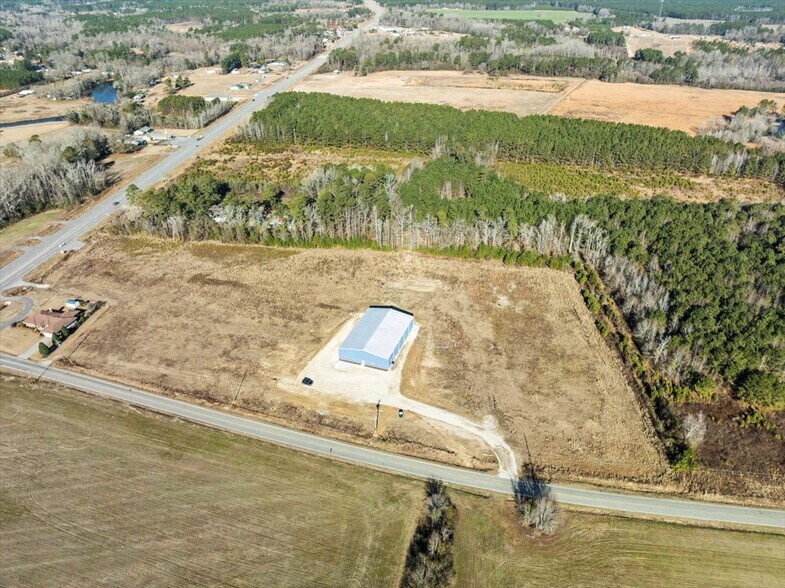 More Photos Of 3345 Willow Creek Rd, Florence Flex For Lease