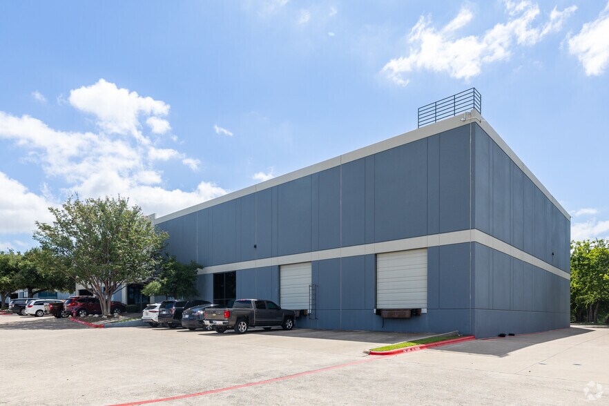 More Photos Of 2701 Gattis School Rd, Round Rock Unknown For Sale