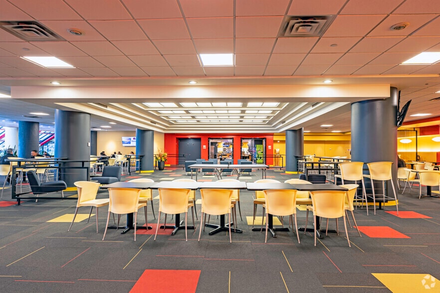 More Photos Of 1 Blue Hill Plz, Pearl River Unknown For Lease