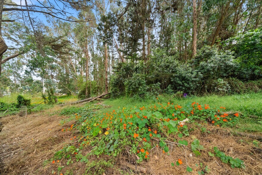 More Photos Of 1 Longford dr, Daly City Land For Sale
