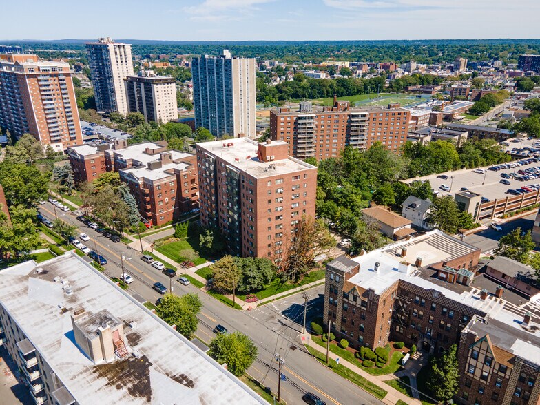 More Photos Of 90 Prospect Ave, Hackensack Apartments For Sale