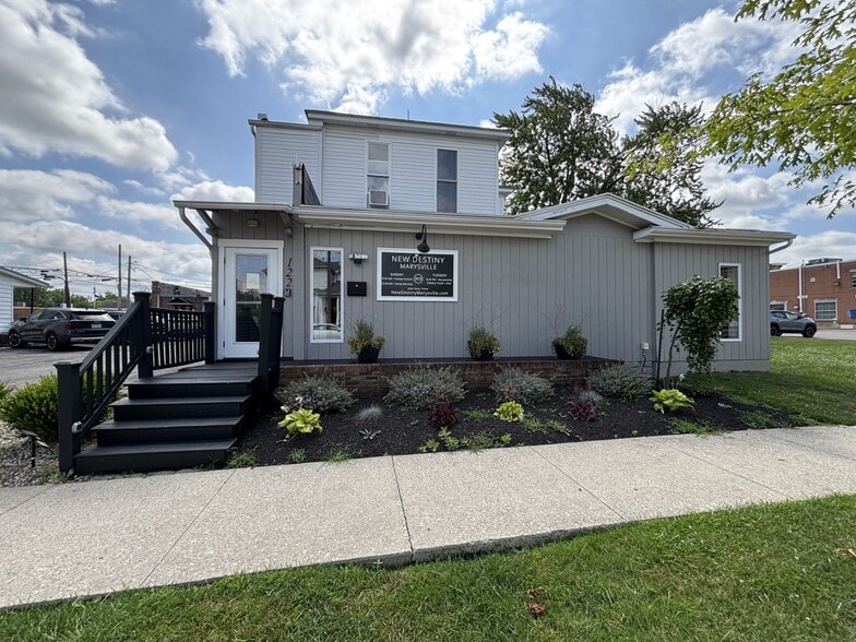Primary Photo Of 122 N Court St, Marysville Freestanding For Sale