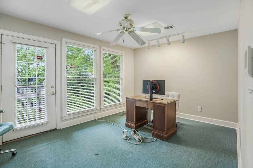 More Photos Of 720 North Ave, Macon-Bibb Office Residential For Sale