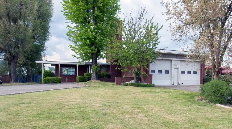 More Photos Of 19205 E Appleway Ave, Greenacres Office Residential For Sale
