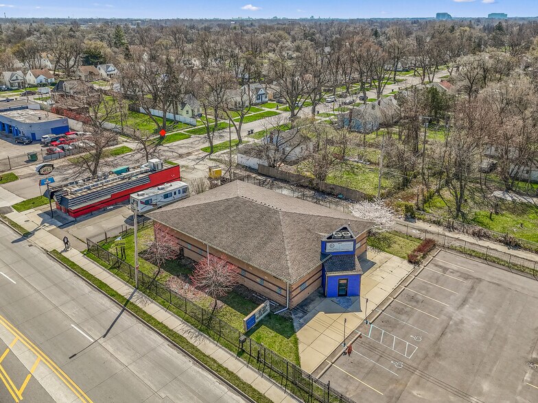 More Photos Of 18917 Joy Rd, Detroit Medical For Sale