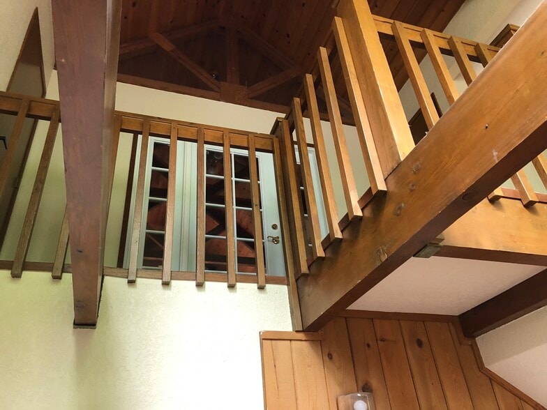 More Photos Of 1608 F St, Modesto Loft Creative Space For Sale
