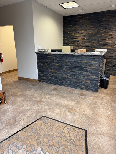 More Photos Of 6675 Schuster St, Las Vegas Warehouse For Lease