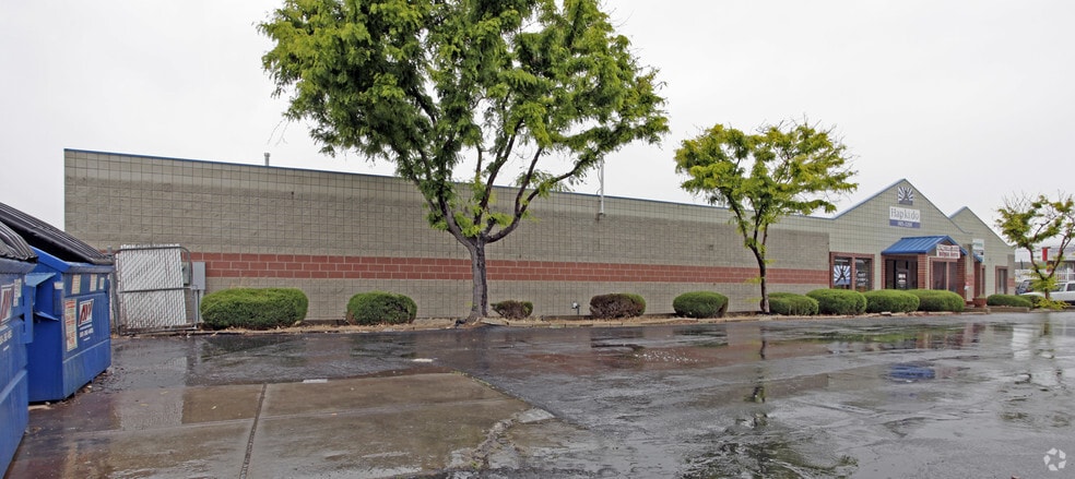 More Photos Of 3568 W 4800 S, Roy Office For Lease