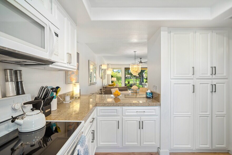 More Photos Of 60 La Ronda Dr, Rancho Mirage Apartments For Sale