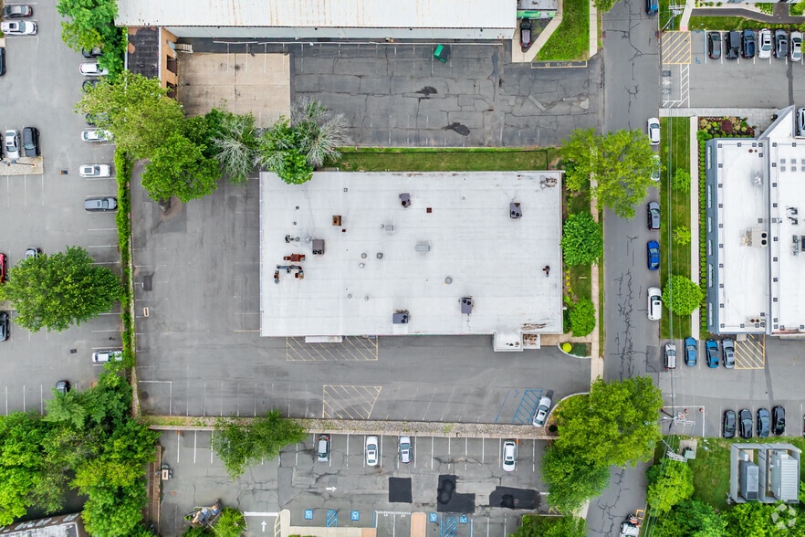 More Photos Of 58 E Willow St, Millburn Warehouse For Sale