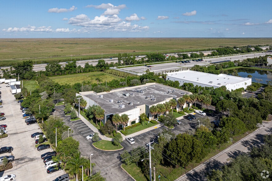 More Photos Of 3900 NW 126th Ave, Coral Springs Warehouse For Sale