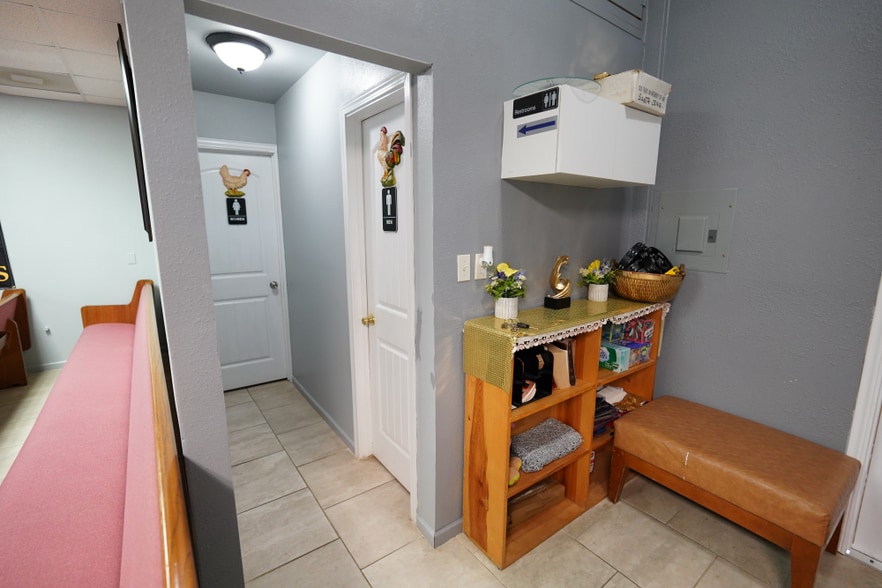 More Photos Of 643 Kaylyn St, Houston Lodge Meeting Hall For Sale