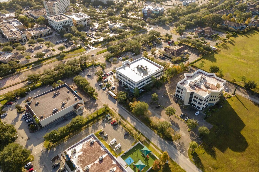 More Photos Of 1540 International Pky, Lake Mary Office For Sale