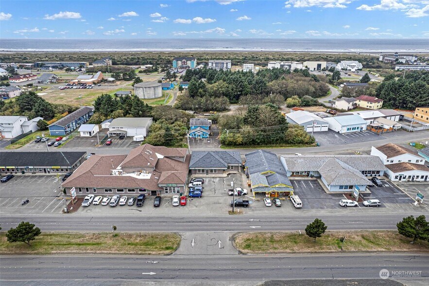 Primary Photo Of 873 Point Brown Ave NW, Ocean Shores General Retail For Lease