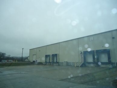 More Photos Of 150 Quality St, Munfordville Warehouse For Lease