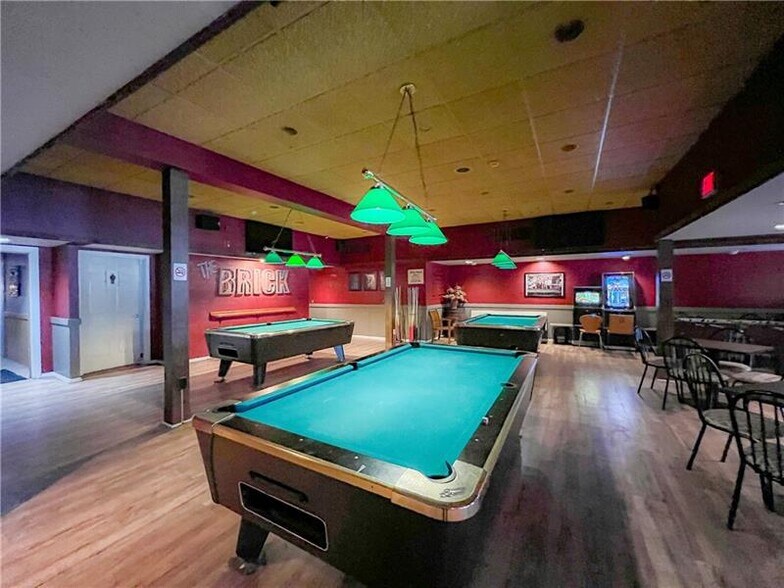 More Photos Of 118 N Main St, Butler Restaurant For Sale