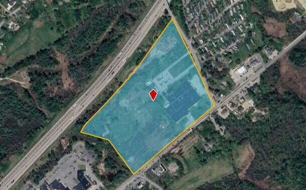 More Photos Of 9 Cutts Rd, Kittery Manufacturing For Sale