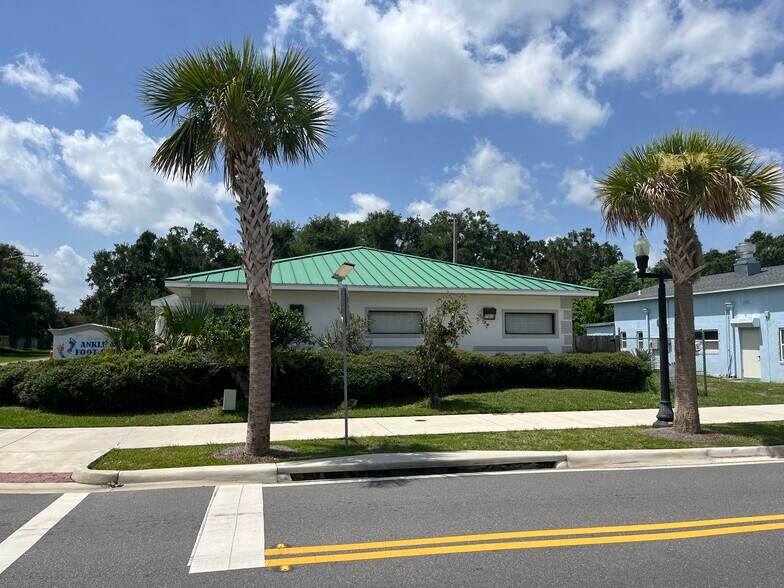 More Photos Of 305 S Childs St, Leesburg Medical For Sale