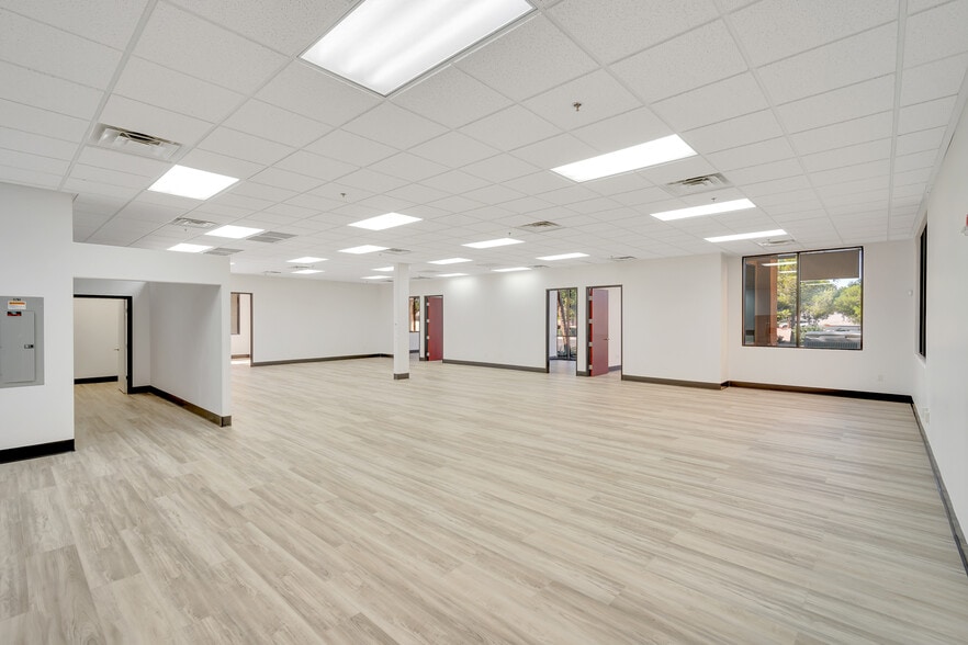 More Photos Of 1820 E Warm Springs Rd, Las Vegas Medical For Sale