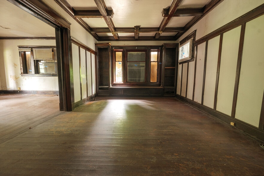More Photos Of 1780 E 89th St, Cleveland Apartments For Sale