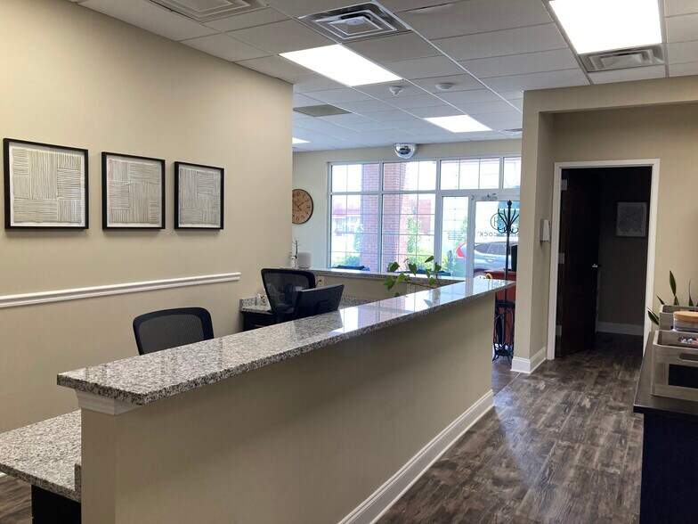 More Photos Of 5618 Brainerd Rd, Chattanooga Medical For Sale