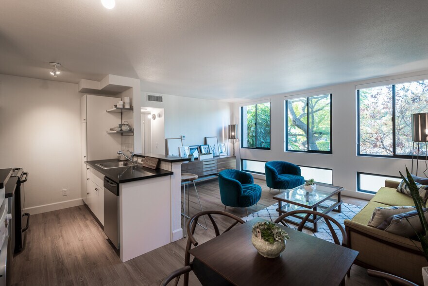 More Photos Of 5800-5820 Marmion Way, Los Angeles Multifamily For Sale