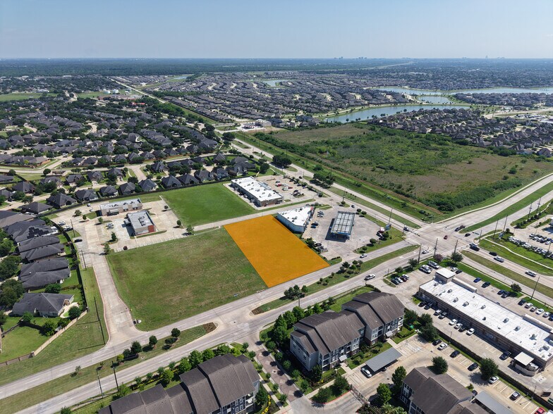 More Photos Of NEC Beechnut St & Grand Mission Grnd Lease blvd, Richmond Land For Lease