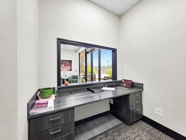 More Photos Of 3410 I-10 W, Orange Office For Sale