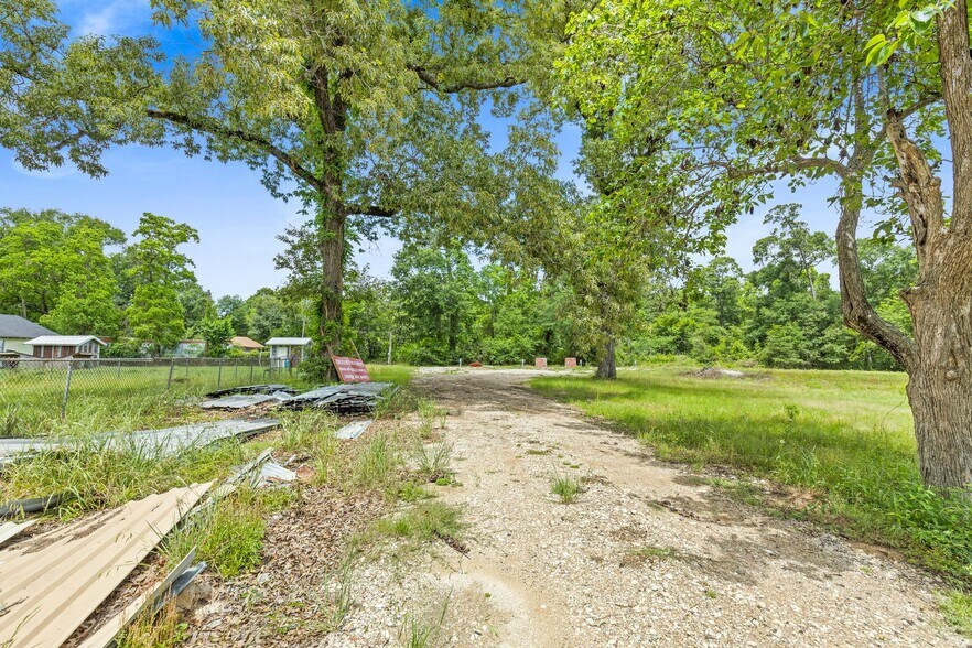 More Photos Of 16161 FM 3083 Rd, Conroe Land For Lease