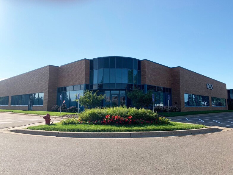 More Photos Of 9555 James Ave S, Bloomington Light Distribution For Lease