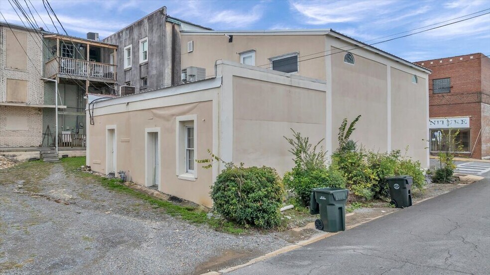 More Photos Of 106 W Laurel St, Scottsboro Office Residential For Sale