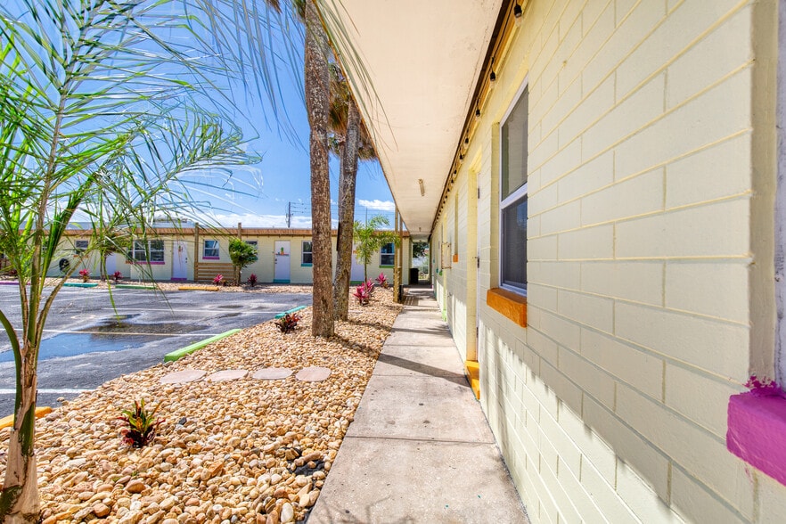 More Photos Of 2240 S Atlantic Ave, Daytona Beach Hotel For Sale