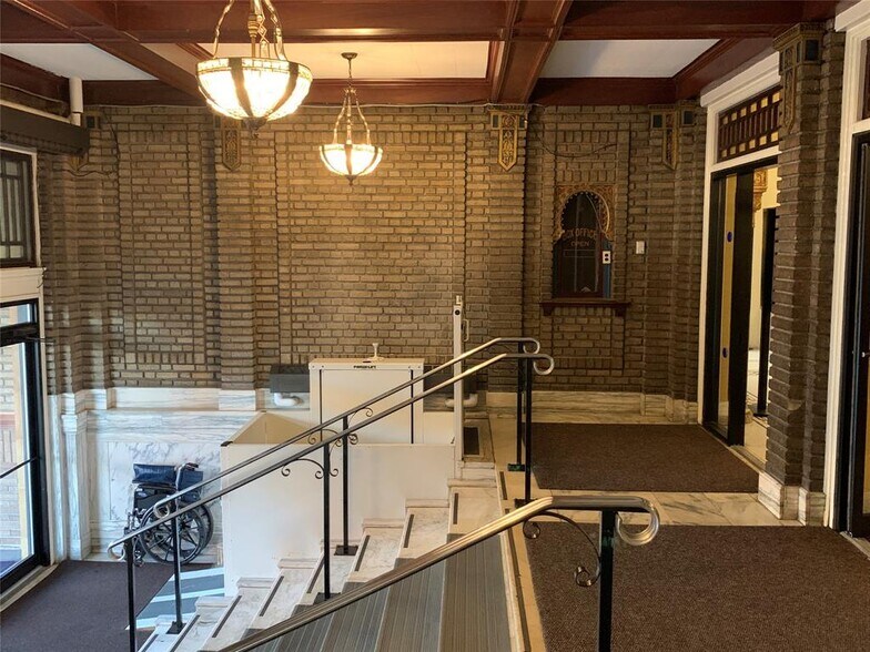 More Photos Of 255 Washington St, Binghamton Religious Facility For Sale