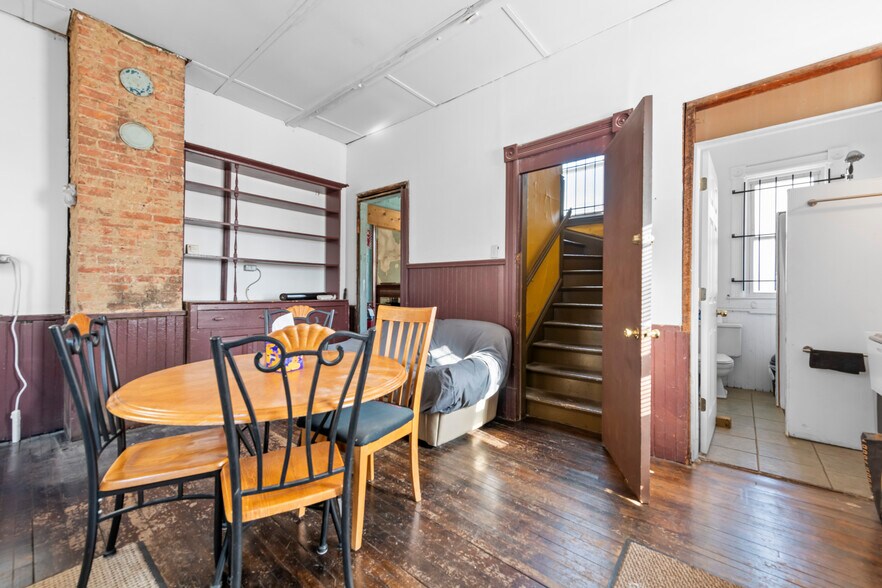 More Photos Of 3003 E Grand Blvd, Detroit Service For Sale