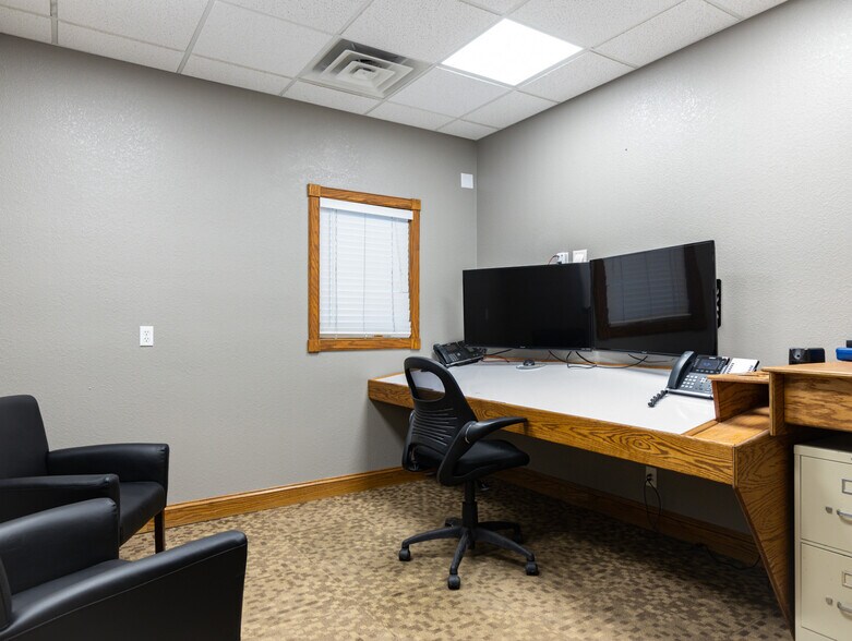 More Photos Of 1115 N Erie Ave, Pueblo Warehouse For Sale