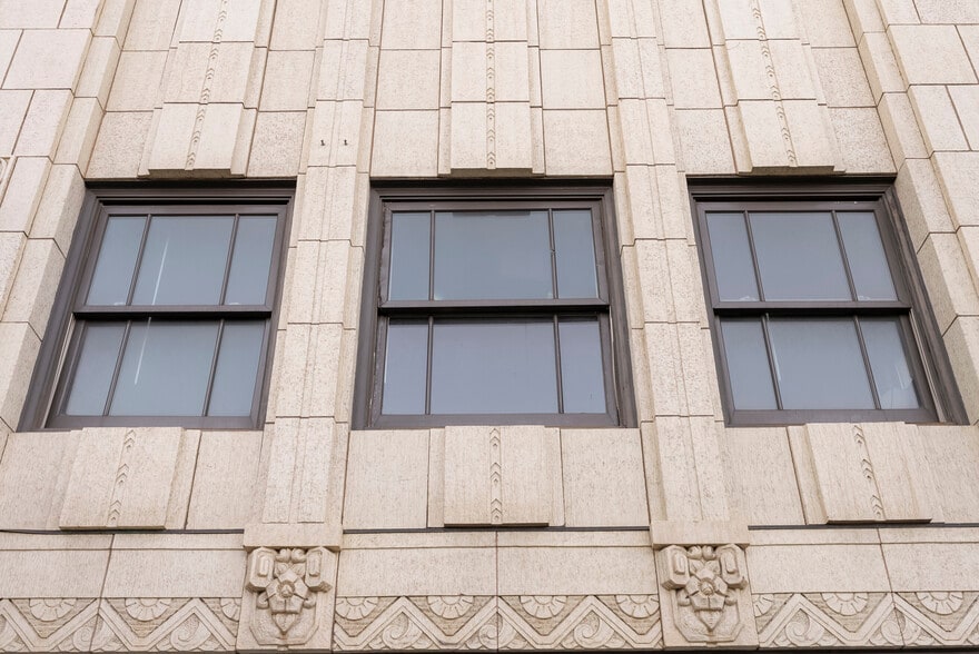 More Photos Of 18 S Nevada Ave, Colorado Springs General Retail For Sale