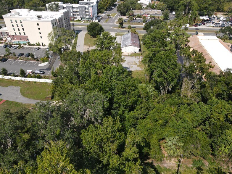 More Photos Of 2445 SW 13th St, Gainesville Storefront Retail Office For Sale