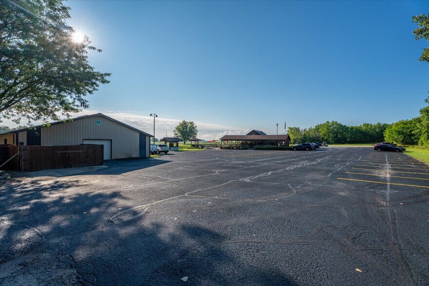 W4787 Yandry Rd, Whitewater, WI 53190 Golf Course Driving Range For