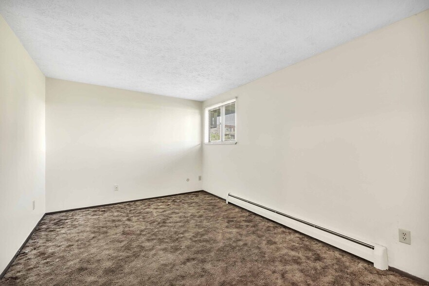 More Photos Of 2612 Pioneer Trl, Sandusky Apartments For Sale